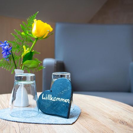 Landhotel Zur Gruenen Kutte Bernshausen Eksteriør billede